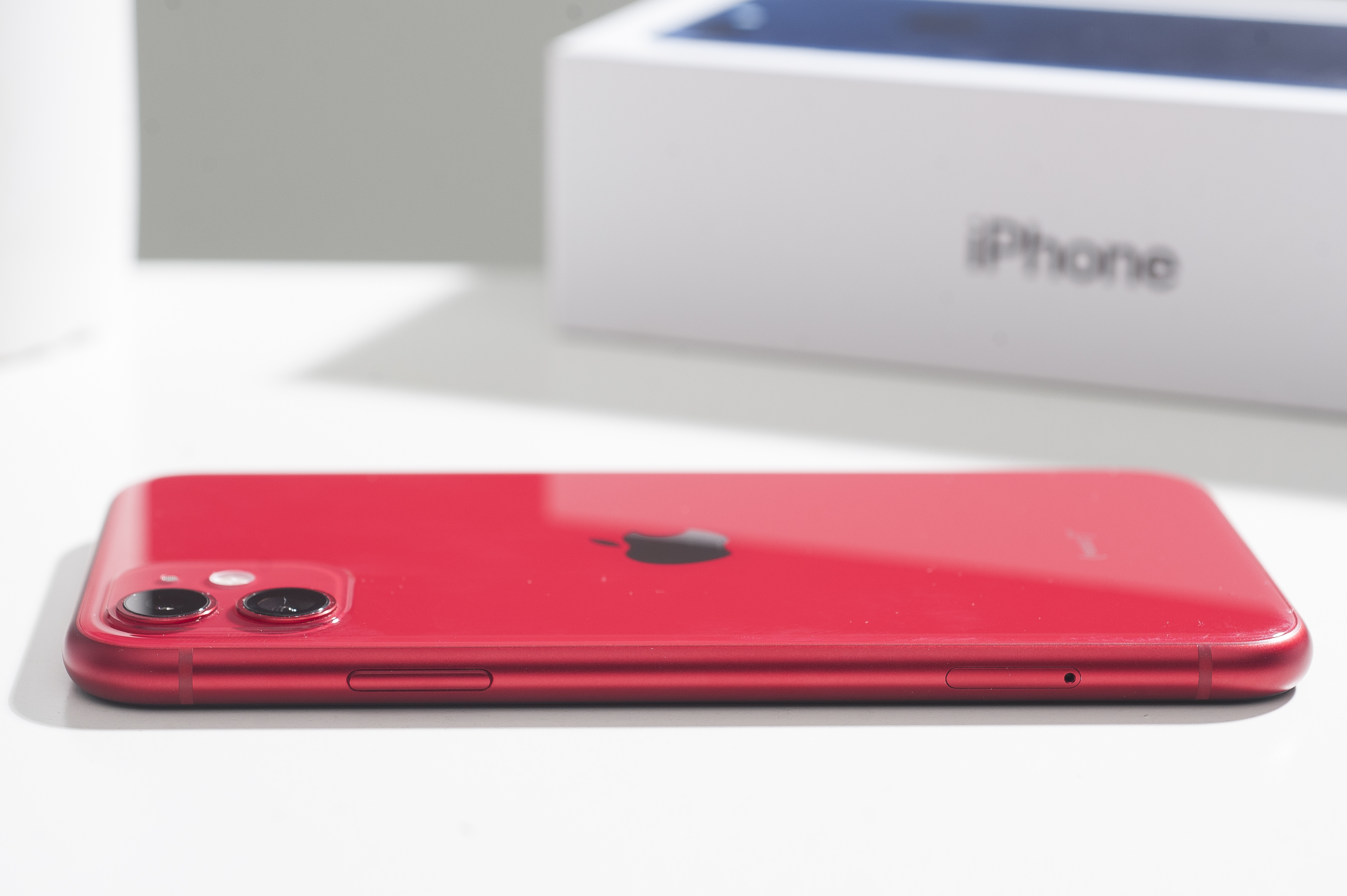 iPhone 11 256gb, Red (MWLN2) б/у